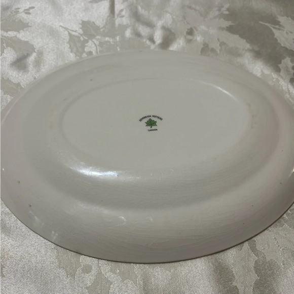 Vintage  Yellow and White Round Serveware Plate with Floral Design - Picture 6 of 9